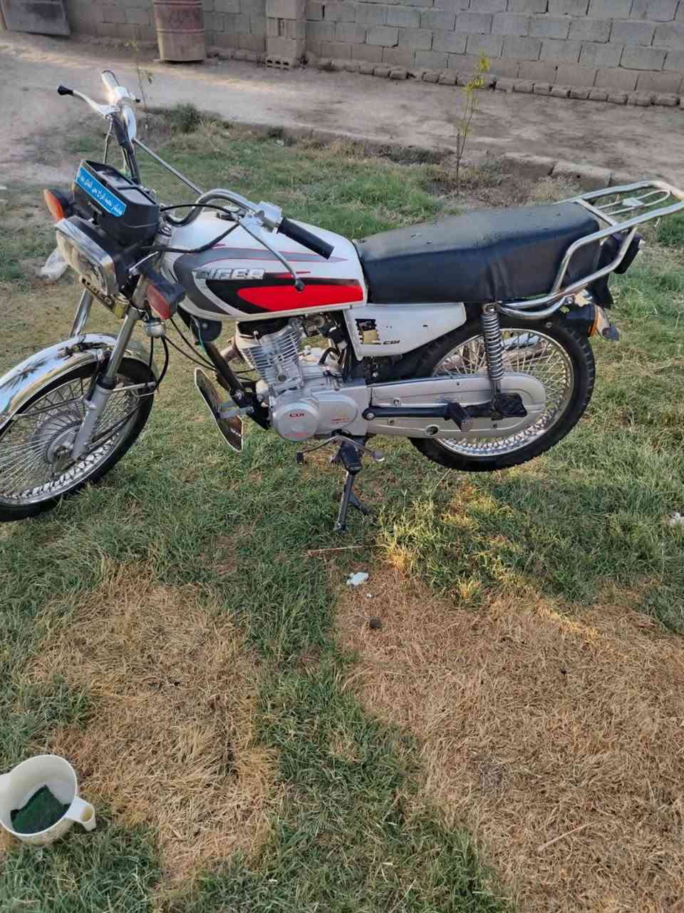 السلام عليكم تايكر البيع موديل 20وراق صولي مكفوله من كلشي  المكان سكندريه والشراي ينتصل ***********
