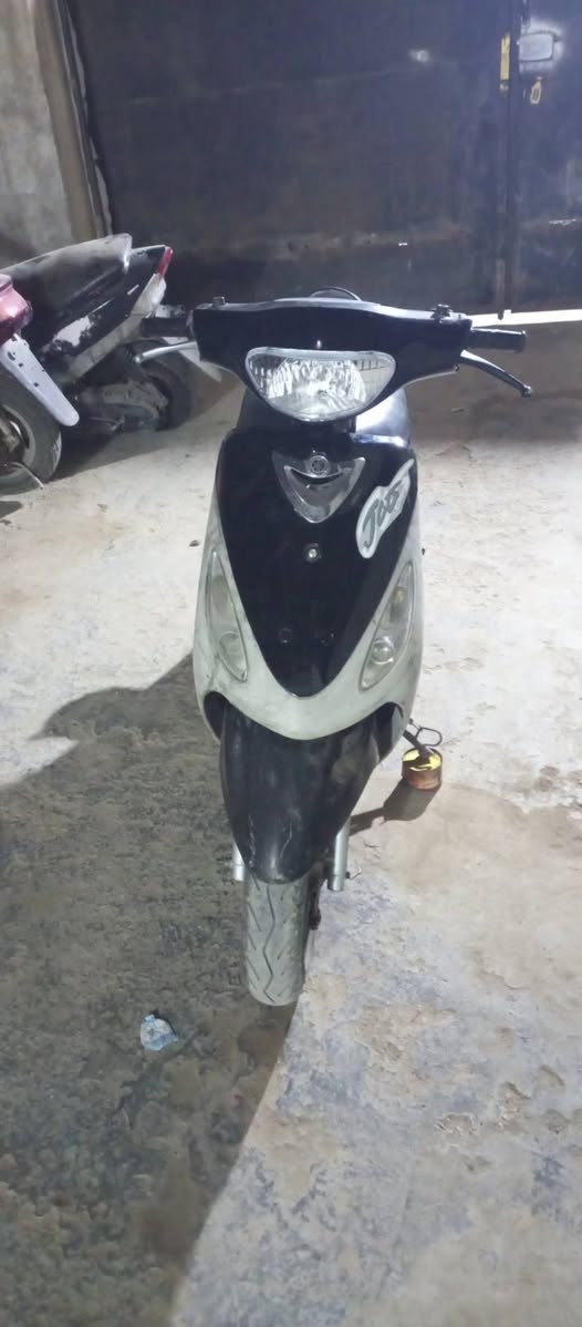 دراجه منغولي كلشي شغال بيه مفتوحه بس ولفات ماناقصه شي شوفت عينك سعره 475 مجال كلش قليل مكاني حي العسكري شارع ستين قرب جامع الامام الحسين ***********
