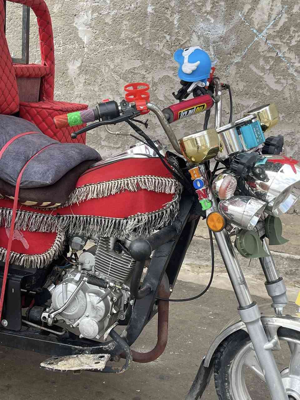 سلام عليكم ستوته ٢٣ مكفوله كفاله عامه تخم تاير سبيدرات امحجر دوشمه كامله عله اخر حبايه ربع دينار ما تصرف عليه اسعر ١٨٠٠ وبيه مجال قليل المكان بغداد المين الثانيه *********** تصل ودلل
