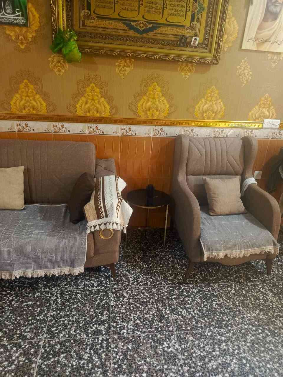 تخم 8 مقاعد للبيع استخدام شهر ب 300 بغداد الشعب ***********
