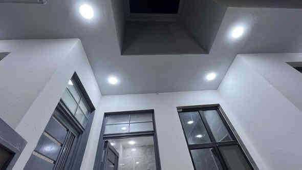 دار سكن للبيع
طابو زراعي عثماني 
ديوانية حي الثقافي 
قرب بيت رئيس الجامعة
قرب الشارع العام الرئيسي
بناء حديث بعده مامسكون 2025
المساحة 150 متر 
الواجهة 10 متر 
طابق واحد کونكريت مسلح
يحتوي على...... 
غرف النوم عدد 2+صالة عدد2
أستقبال +مطبخ حار وبارد 
مجموعة صحية
                        مراجعة
                  مكتب مهدي العتابي 
          ديوانية الجزائر مقابل فندق برج الامراء
                للاستفسار ***********
