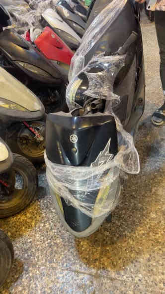 شباب وين اليدور ناشف. اليوم نزلتهه من سنتر ماكس وصلهه بيهه بل كارتون مكاني بغداد حي النصر.  بعدني باتري ماشاد.  نزلتهه بواحد و200.     وريدهه هسه بواحد و125.  قفل ***********
