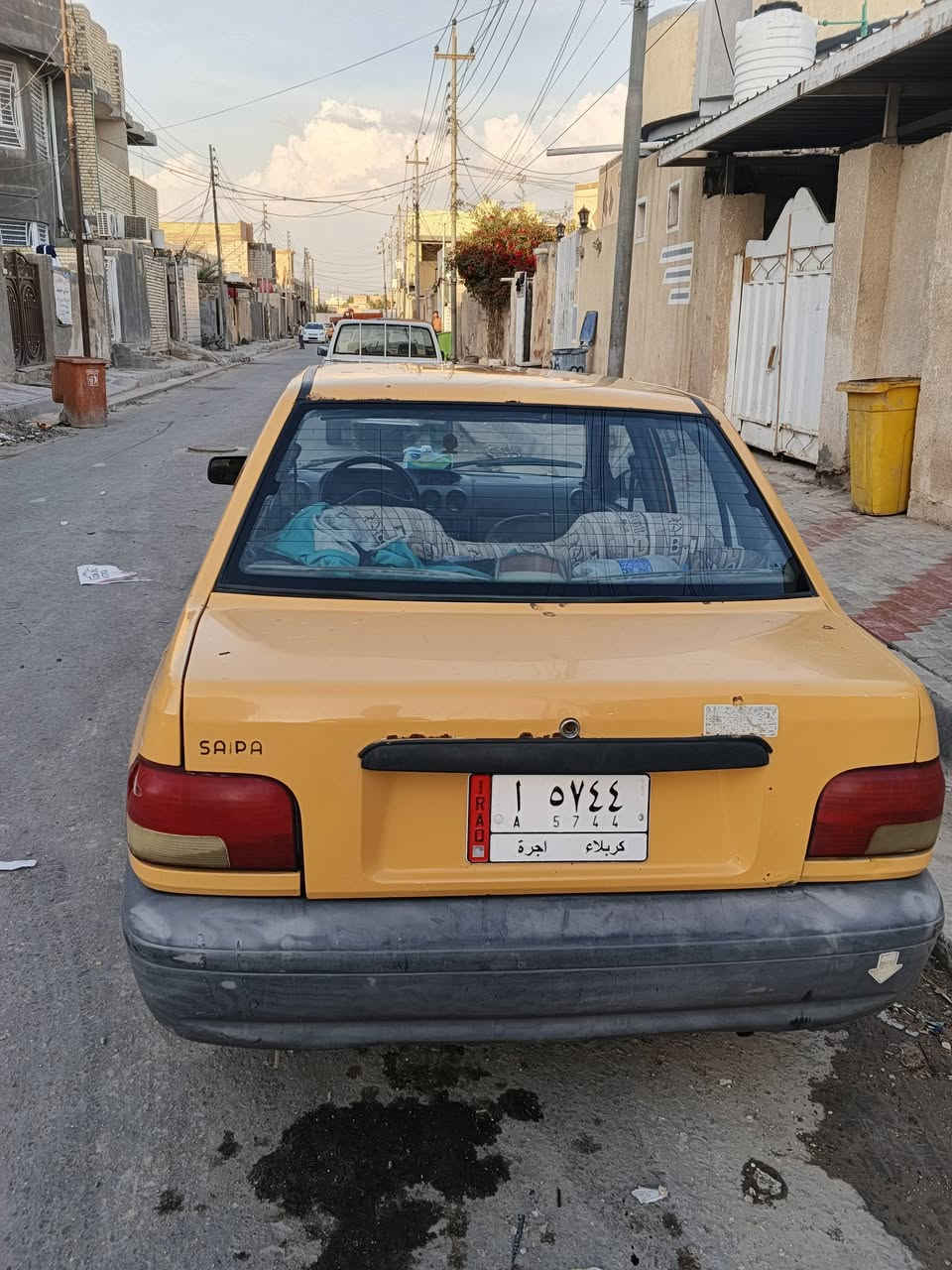 سلام عليكم سايبه2015للبيع
رقم الماني سنويه هاي السنه صاقطه 

المكينه بيه خيط بخار 

حادث مابيه السياره بيه طخه بسيطه 

واحد من الشواصي معمر وصوره موجوده مالته 
سعر 27وبيه مجال بسيط 

للتواصل ***********
