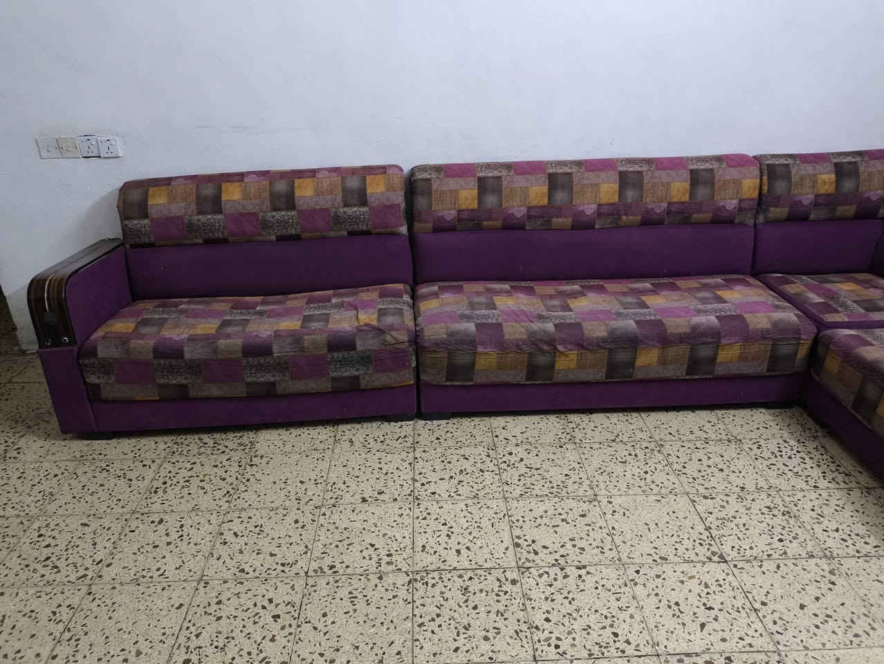 ديوان للبيع سعر 150


**إذا كنت صاحب هذا الإعلان وتريد حذفه لأي سبب، رجاءا أرسل رسالة إلى الدعم الفني**