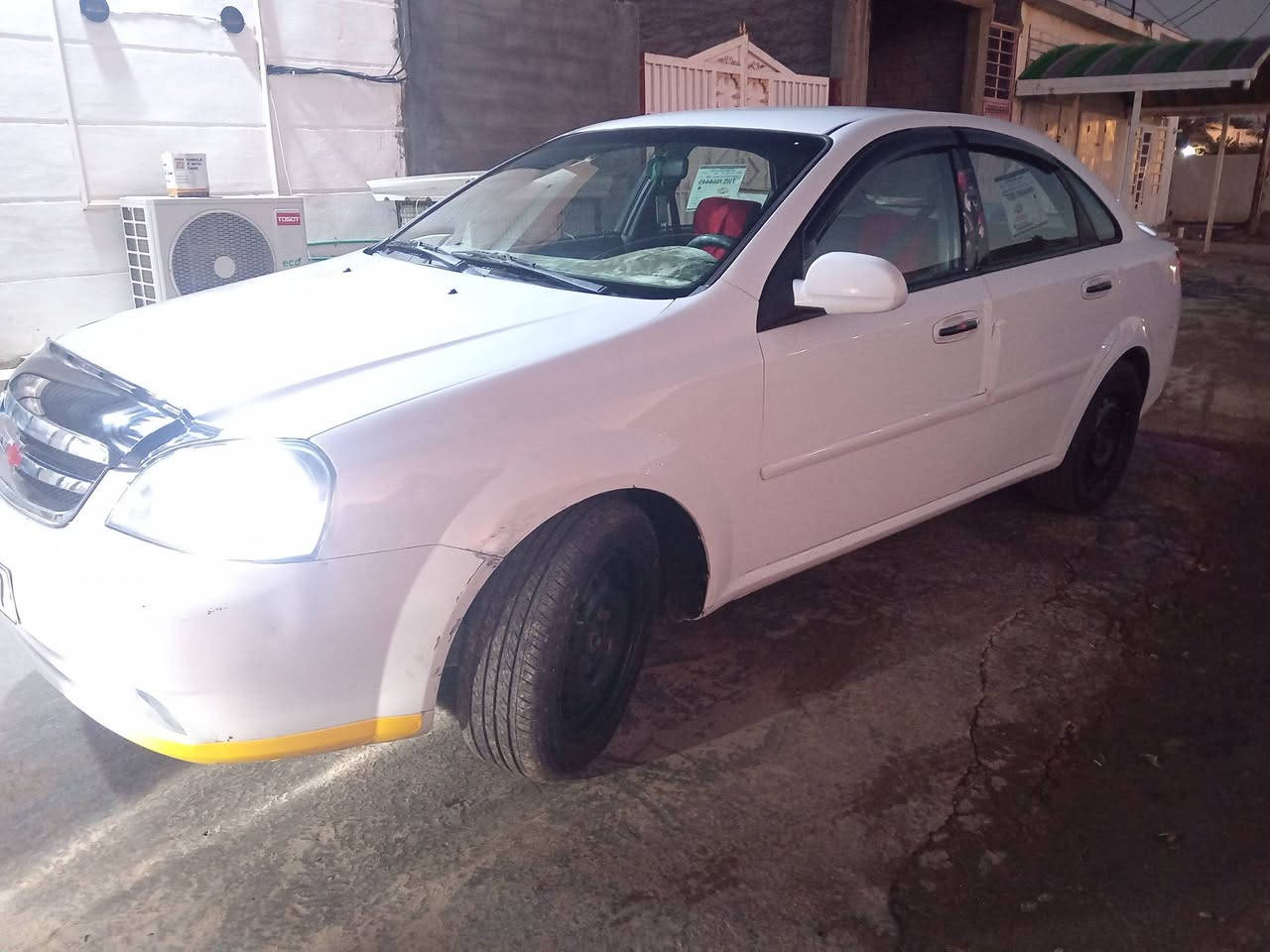 السلام عليكم
اوبترا للبيع موديل 2011 الون ابيض
السياره مكفوله كفاله عامه من الصبغ
كير ومحرك وتبريد مكفول
صدر امامي وخلفي جديد كامره شاشه كبيره
تخم تاير  السعر 83 بيها مجال قليل مكاني ديالئ الخالص للستفسار التصال ع الرقم ***********
