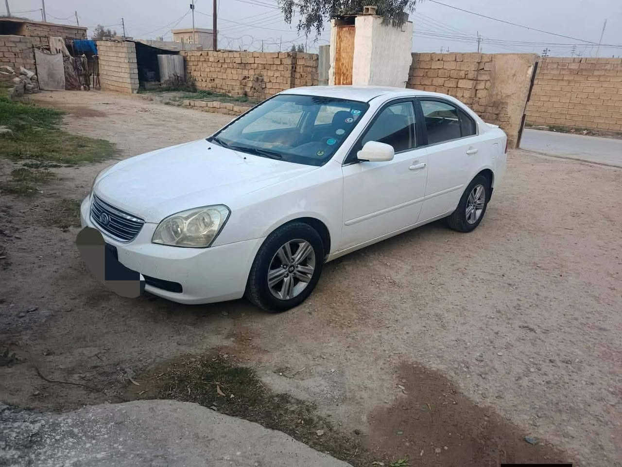 السلام عليكم
مكلف بالنشر اتصل بصاحب 

السياره 👇
              ‏‪***********‬           كيا اوبتيما سليتوز موديل 2008 محرك 2000 بالشرط وگير شرط تايرات اربعه جدد صدرها فول كهربائيات كلها شركه داخلها شركه تبريد شغال رقم صلاح الدين شرط التحويل والوكاله سعرها 70 وبيها مجال مكفوله من كلشي اي استفسار اتصل بصاحب السياره لا تراسلني
