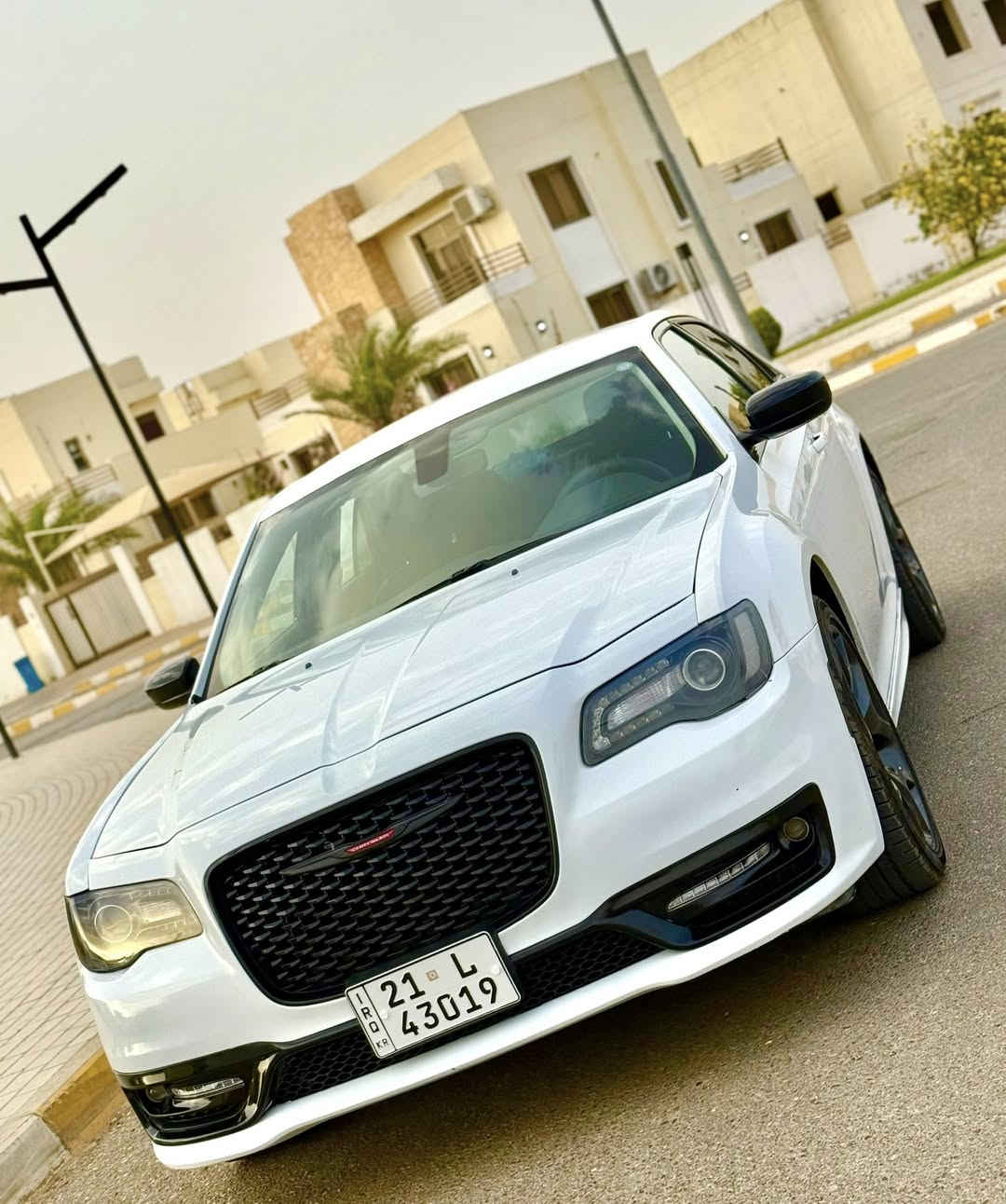 سلام عليكم السيارة للبيع نقد فقط
.
اوباما C300 وارد امريكي 2023 الاصدار الاخير🇺🇸
.
لون ابيض السيارة بيها شبر بلجاملغ الامامي صبغ وبنيد مبدل بلادي نفس لون بدون صبغ
السيارة كلش جديدة وتسجيل وهزة جديد رقم سليمانية
.
💵السعر 285 ورقة وبيها مجال حق الجية
•
المواصفات 
بجم S طويل دبل لحية
ماشية 17 الف
محرك V6
دفع خلفي (تو ويل)
لايت زنون وبلوجكتر زنون LED
شاشة كبيرة كار بلي 
صاج ملكي 
ويل كب 20 وتايرات الشركة
بصمة 
كامرة دوارة 
تحكم ستيرن 
•••••
مكان السيارة صلاح الدين تكريت
***********
