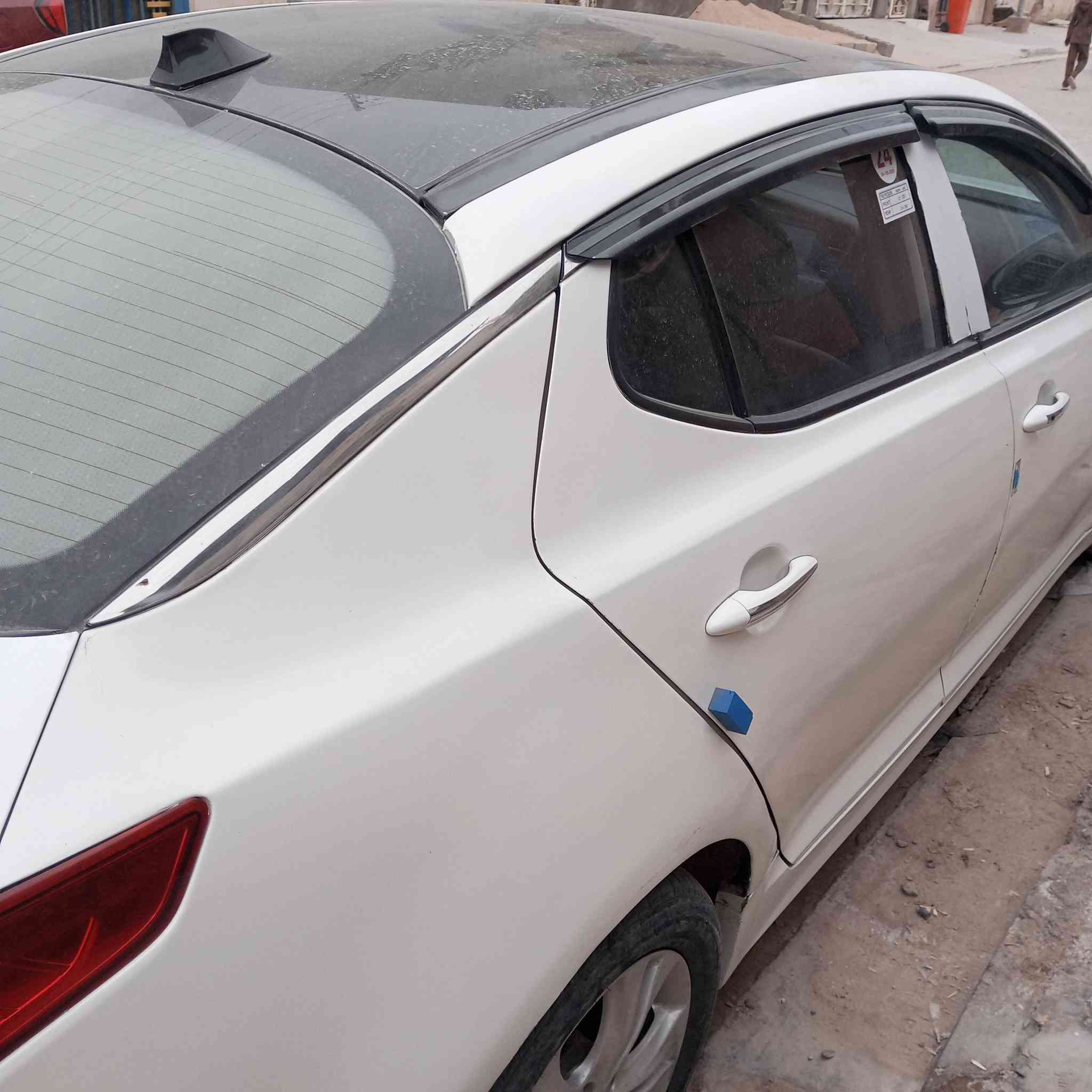 للبيع كي 5 موديل 15متوم اربيل كصه جنطه فول مواصفات لاخير بانزين خط واحد مكينه كير تبريدتدفئه كلشي شغال حداديه السعر 57مكان السياره بصره للتواصل ‏‪***********‬‏
