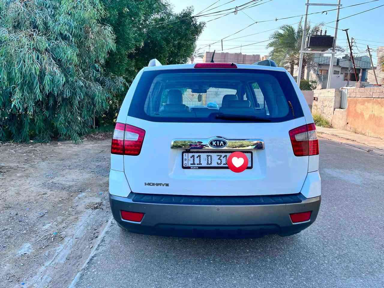 سلام عليكم كيا مهافي (خليجي) 2011 الفئة الولى 1/1 رقم بغداد بسمي تحويل ثاني يوم ول سونار بل صور
المواصفات:
محرك ٦ سلندر 3.8، تشغيل بصمة + بصمة ابواب، لايت زنون + بك لايت led، فول تحكم ستيرن + مثبت سرعه، ذاكرة تخزين الكشنات، وتدفئة كشنات، كشنات جلد /بصمه   حساسات خلفي + كاميرا، فتحة سقف سلايت روف، مري جانبية شفط + قلابة عند الرجوع للخلف، مراية وسطية تعتيم اوتو، ثلاجة بالتجوة، جنطة شفط،  فور ويل دفع رباعي، 7راكب تخم تاير جديد، تبريد ثلج، ستيرن كهرباء، زراكات لايت.     
السعر خاض.  
للستفسار.: ***********
