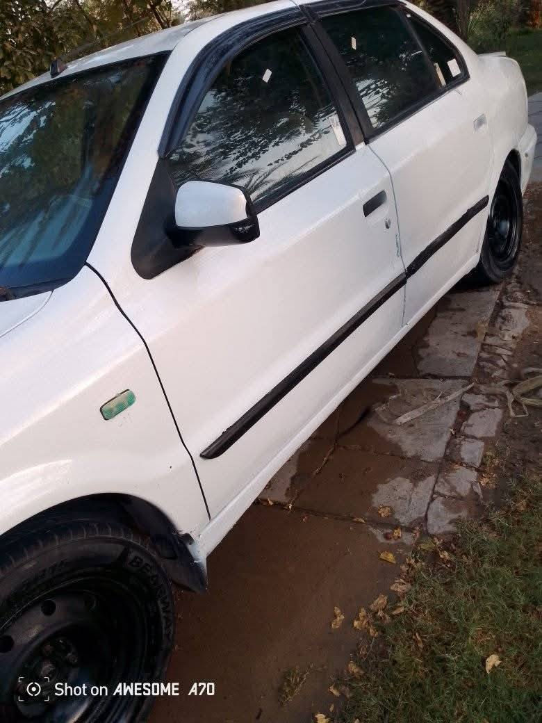 السلام عليكم سمند موديل 10 رقم قادسيه سياره مكفولة من الضربه والتبديل محرك كير خير  الله  ريدها ب28   مكان سياره بابل
***********
