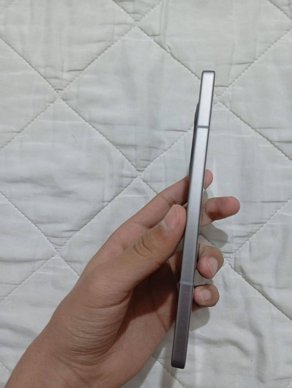 انفنكس نوت 50 

الله شاهد صار اقل الشهر من ماخذه يعني اخو الجديد مستخدم قليل كلش

مواصفاته معروفه

ذاكره 256  ،  العشوائيه 8 + 8

البطاريه 5200 ملي امبير + يجي ويا شاحن لاسلكي 30 واط وشحنه العادي 40 واط

الكامره الخلفيه M50+OIS+M2 

الكامره الاماميه 13M

الشاشه 144 هيرتز + بصمه مدمجه بلشاشه

الله شاهد اخذته قبل اقل الشهر بـ 290 لحد يكسر بسعره الله يخليكم 

السعر 250 قفل قفل مابي مجال ابد 249 ميرهم 

لحد يعاملني فدوه اروحلكم السعر ثاتب

يرهم مراوس شعندك نزل 

عنواني بغداد البياع حي التراث 

ماعندي توصيل لو لراس الشارع ماعندي 

رقمي *********** بغداد, العراق
