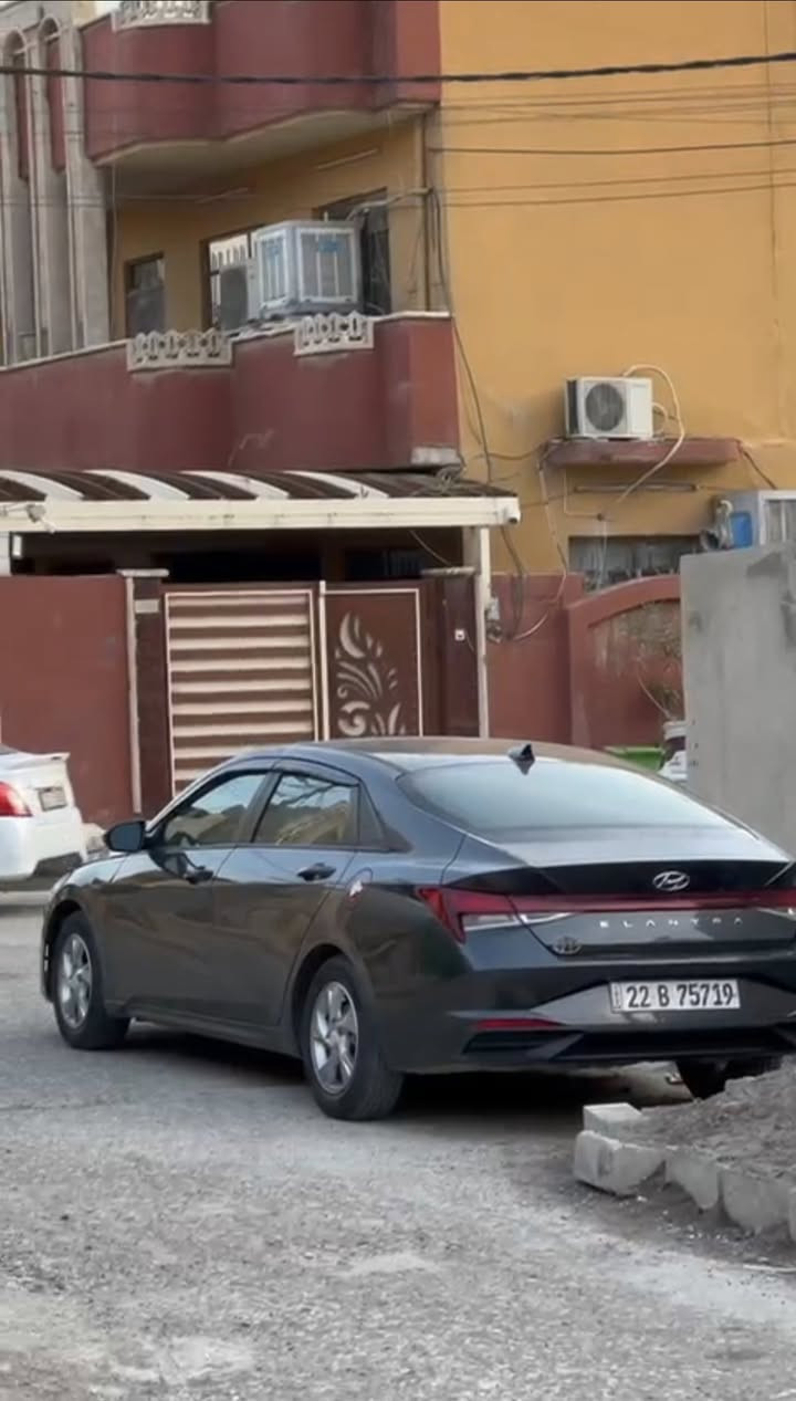 النتره 2021 نص فول
٣ انضمت قياده 
كير سي في تي 
رادار محيطي امامي خلفي جاني 
طخم تاير جديد مصارله اقل من شهر 
سياره بل خارج بيها بوند سرقه و شبر بل جاملغ و موجوده الصوره 
دخل العراق بيها ٣ قطع صبغ 
سياره كير محرك شرط وضع  شركه ماشيه ((90KM))
السعر 128 
العنوان موصل جانب الايسر حي الميثاق 
***********
