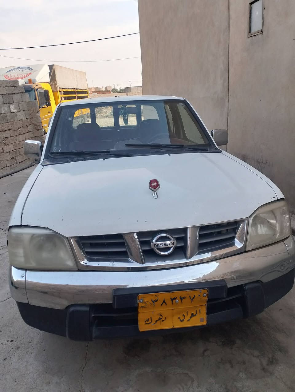 بيكم نيسان للبيع موديل 2011 رقم دهوك  محرك بشرط ما بي قطره صبغ (***********
