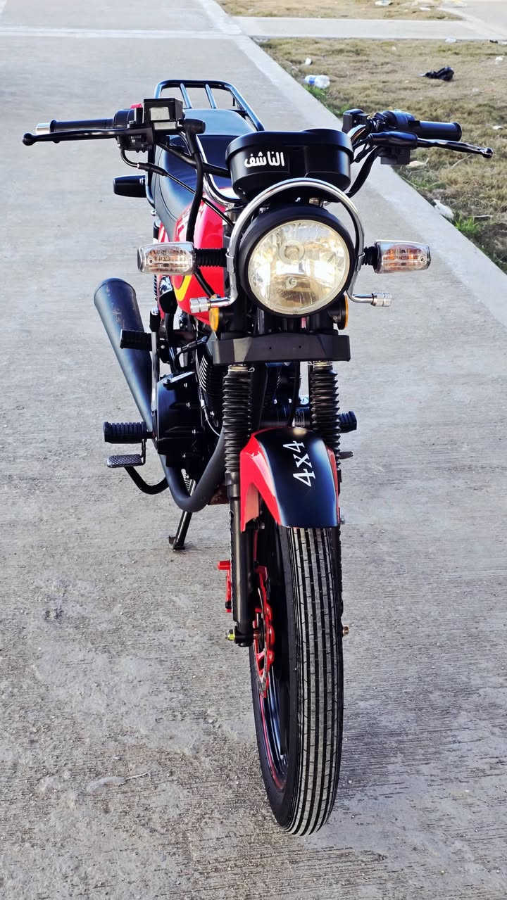 السلام عليكم دراجه سونك ماكس سلف 5 كير صارلهه شهرين طالعه من المعرض الدراجه نضيفه كلش الف مذب عليهه السعر ب825 وبيهه مجال قليل
العنوان بابل سده الهنديه الشراي يتصل
***********
