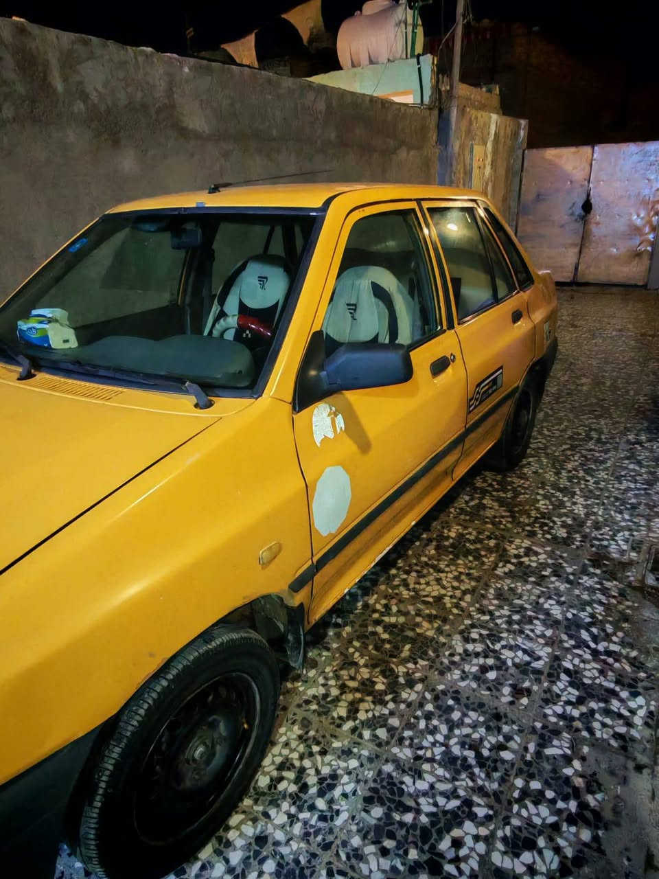 السلام عليكم ورحمة
سايبا للبيع مستعجل على البيعة كلش سعر ثلاث ملايين ونص 3،5

بأسمي هيئة وغرامات مصفرة 

موديل 2013 كير ومحرك جيدة كهربائية شغالة 
تبريد مابيه والشاصي يمين مفطور ومعمر 

رقمي: ***********

