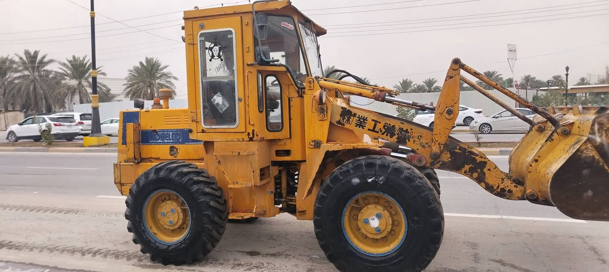 للبيع شفل كابلكو ياباني حجم 50 موديل ٢٠٠٩ رقم نجف بسمي ***********
