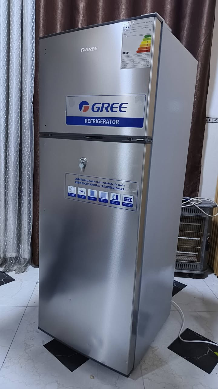 ثلاجه جديده غير مستخدمه للبيع بسعر  ١٧٥ الف اخوان ما ستخدمتها بعدها لوك


**إذا كنت صاحب هذا الإعلان وتريد حذفه لأي سبب، رجاءا أرسل رسالة إلى الدعم الفني**