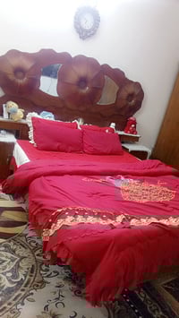 غرفة اخشاب للبيع السعر 400  للاستفسار الاتصال ع الرقم 07845936209