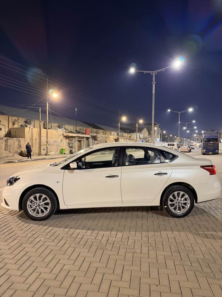 سلام عليكم 
نيسان سنتره 
موديل 2025
ماشيه 7 ألاف
كفاله عامه 
بعدها على وضعيه الشركه
رقم أربيل الجديد 
وكاله مجاني
ويلكب 
تبريد خلفي 
شاشه 
كامره دواره
السعر 131 وبيها مجال بصيط
الهاتف ***********’’***********
العنوان البصره معقل
