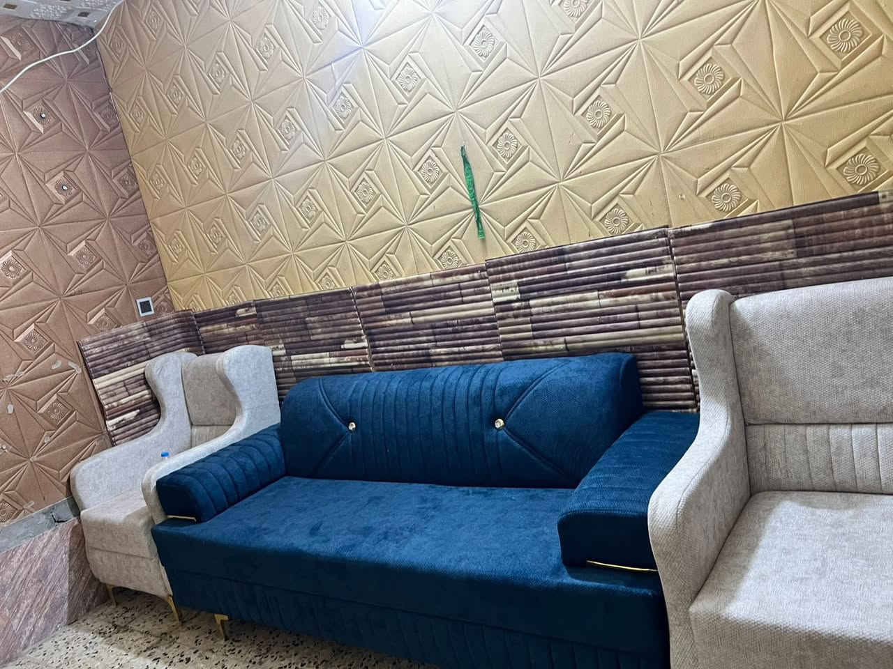 للايجار قرب مزرعة ابو هبه ***********
