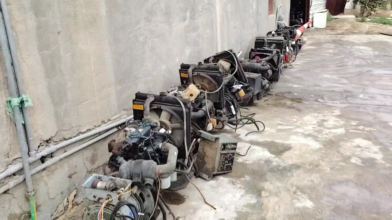 يا الله اللهم صل على محمد وآل محمد
السلام عليكم ورحمة الله وبركاته
مولدات للبيع كابوته ياباني 3 بستم
مولدات حاويه يابان جدد
اتصل ***********
العنوان بابل قرب مفرق النيل مقابل مدينة العاب
