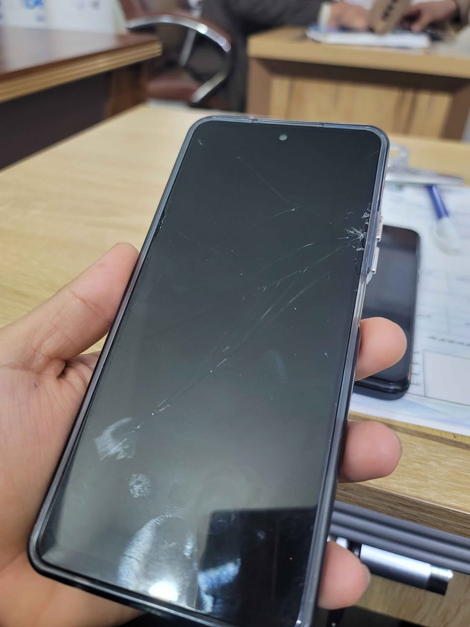 للبيع فقط جهاز انفنكس نوت ٣٠ 
ذاكرة ٢٥٦ عشوائيه ٨+٨
معالج g99
يدعم شحن سريع ٤٥ واط بطارية ٥٠٠٠
ستريو سبيكر  
شاشة ١٢٠ هيرتز يدعم ٦٠ فريم بوبجي
بدون ملحقات بي فطر بالشاشة لمس سريع جدا ابيعه ٨٠ الف وبي مجال للشراي مكاني كربلاء *********** كربلاء, العراق
