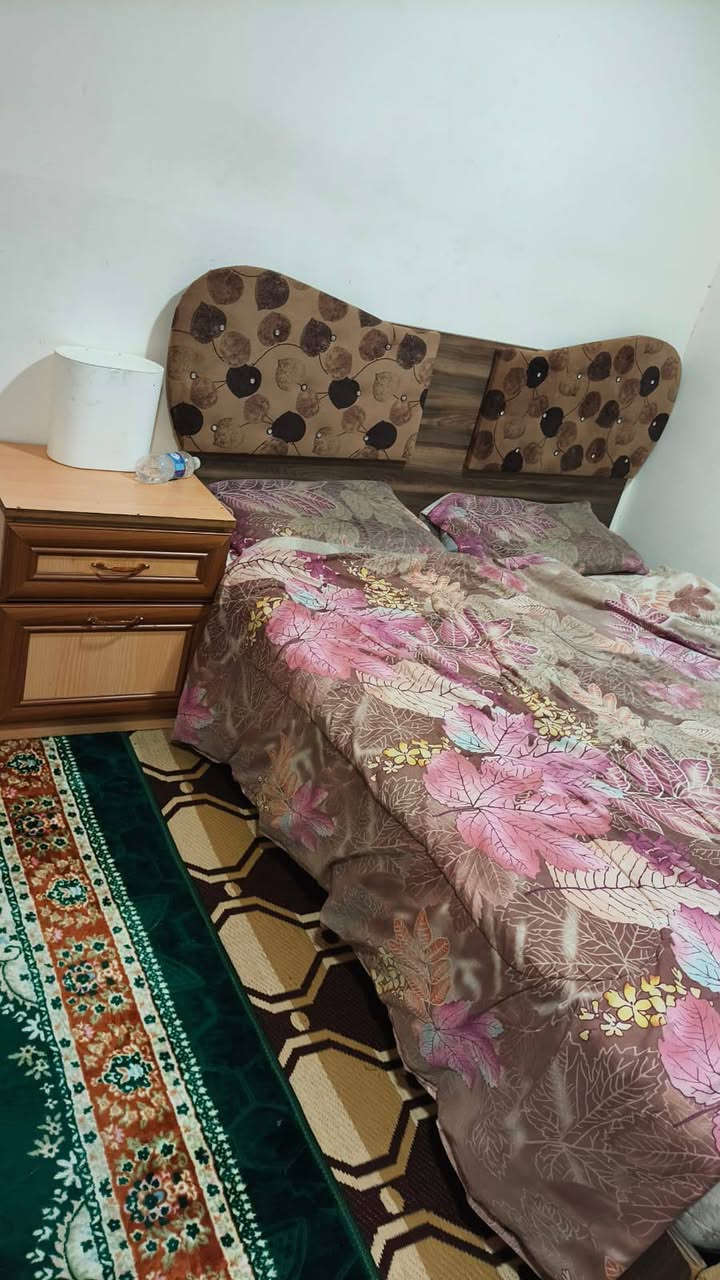 غرفه كنتورين وجربايه كومدي واحد نضيفه كلش للبيع السعر150


**إذا كنت صاحب هذا الإعلان وتريد حذفه لأي سبب، رجاءا أرسل رسالة إلى الدعم الفني**