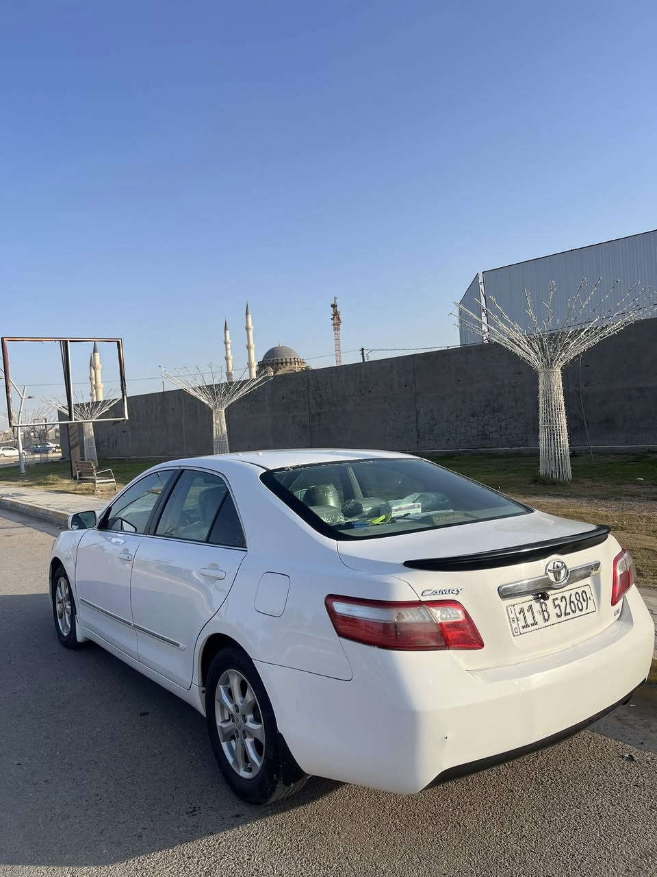 كامري ٢٠٠٧امريكي
محرك اربعة سلندر جديد قبل فترة اخذتة 
حادثها جاملغ وبنيد
رقم بغداد بأسمي تحويل ثاني يوم 
108بيها مجال بسيط 
مكانها فلوجة
***********
