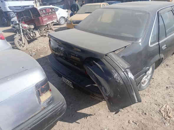 السلام عليكم سياره برنس دايو موديل 97 لون اسود فحمي او بيه حادث هاي صور كدامكم الي شراي يتواصل خاص او على هذا رقم ***********
