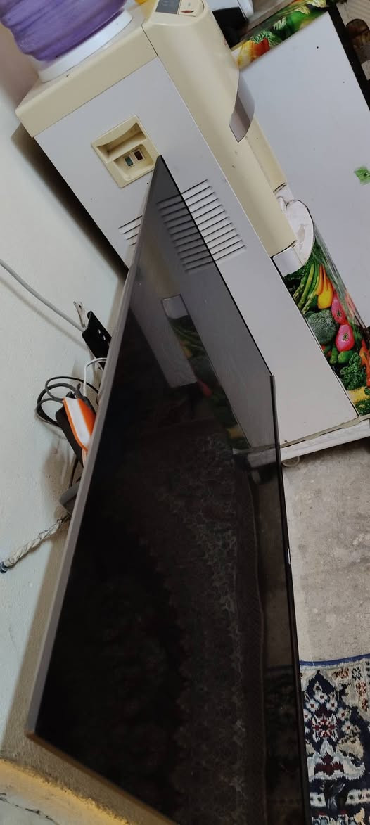 تلفزون للبيع كركوك واحد حزيران نضيف *********** كركوك, العراق
