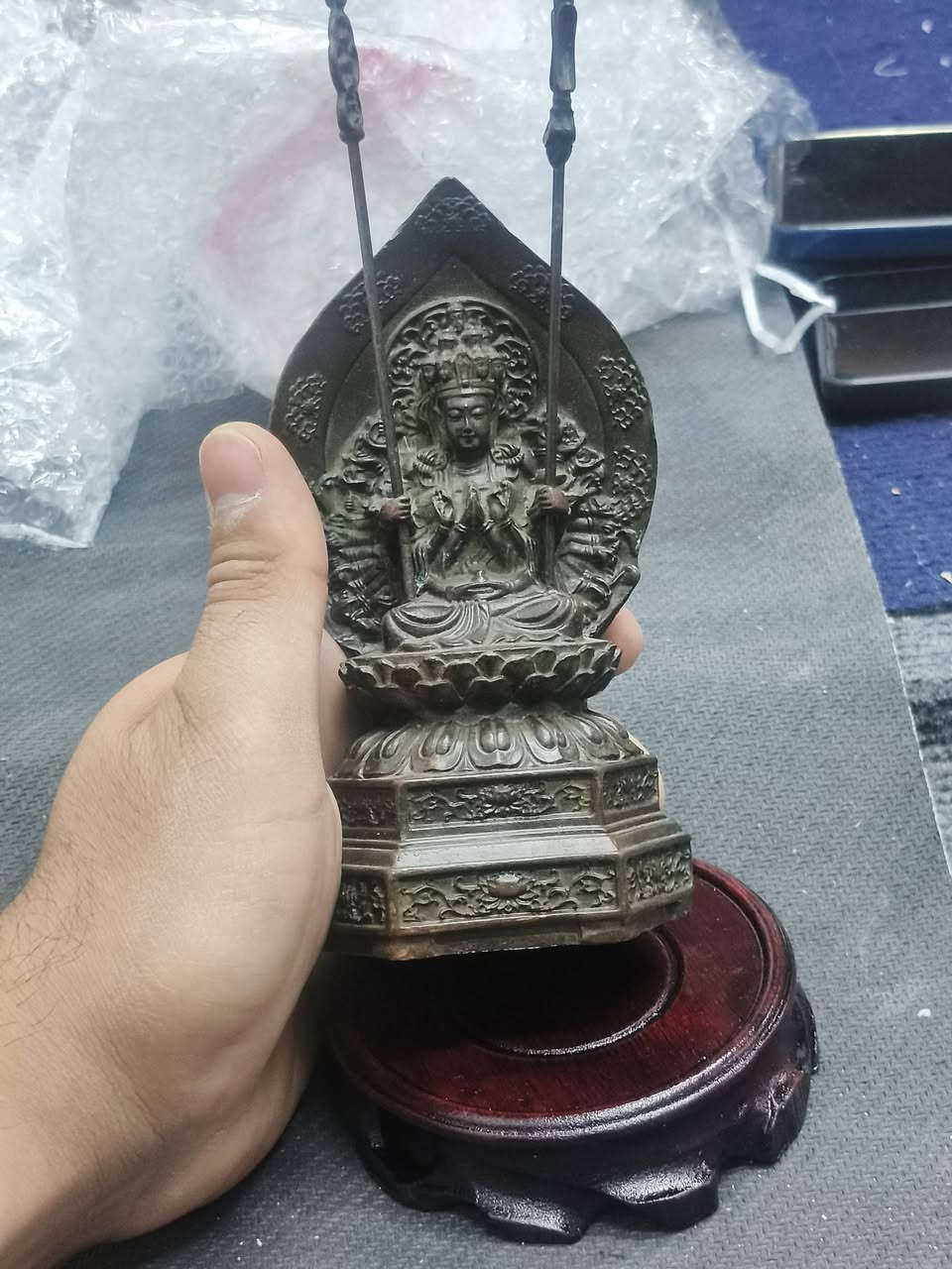 نحاس بل كامل اعلى سعر ابيع  وزنها 605 غرام


**إذا كنت صاحب هذا الإعلان وتريد حذفه لأي سبب، رجاءا أرسل رسالة إلى الدعم الفني**