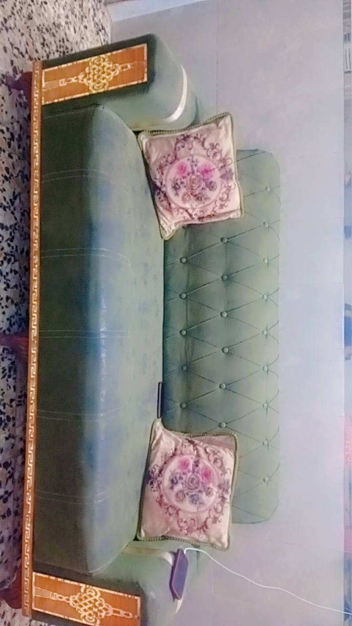 تخم ١٠ مقأعد للبيع السعر ٣٥٠ وبي مجال كرسي واحد فقط بي ظرر


**إذا كنت صاحب هذا الإعلان وتريد حذفه لأي سبب، رجاءا أرسل رسالة إلى الدعم الفني**