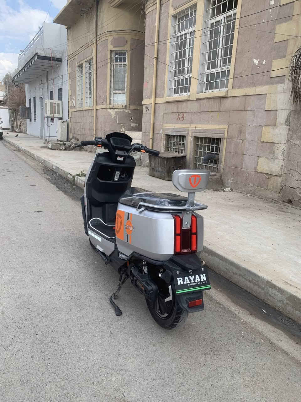 ريان وحش الكون
ست بطاريات مسطره

ملف2000

بصمتين

موديل2025

سرعه80حقيقي

نضيف

السعر950

***********
