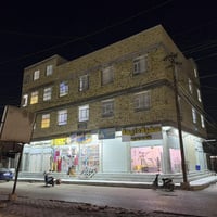 ذي قار قرب جامعة العين • ٢٦٠م • سويت وشقق ومحلات