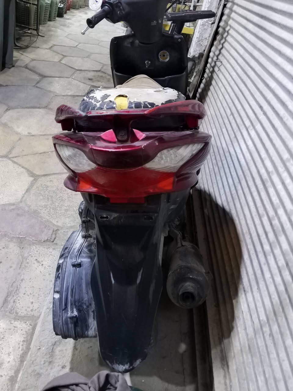 يا الله
السلام عليكم 

للبيع دراجة نارية حجم V150ss صيني 

السرعة القصوى 140كم

اللون ماروني 

تشغيل سويج+تشغيل عن بعد (رمونت)

السعر 250 ألف 

للتواصل الاتصال على الرقم 

*********** 

واتساب
العنوان بغداد الحرية الثالثة
