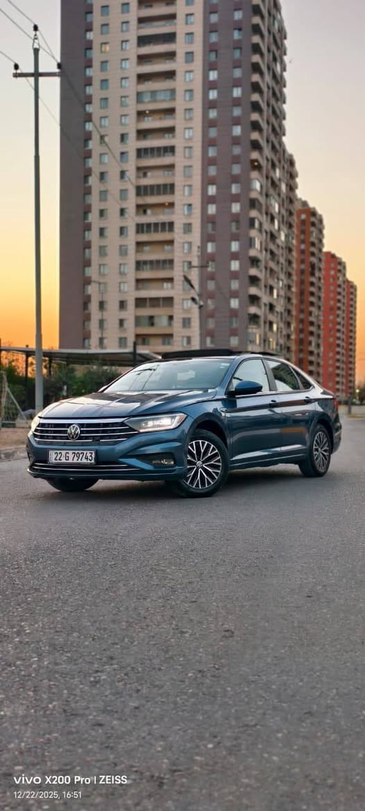 Volkswagen Jetta 2021 SE 

3VWC57BU8MM015272

مەكينە:-  1.5 V4 turbo
ماوەی رۆیشتن :- 96000 mile  
مۆدێل:- 2021

پانوراما 
 شاشه گەورە 
کوشن جلد 
تحدید سرعه 
ويل 17
كوشن هیتەر
رادار پێشەوە 
برێک بەسمە 
بسمه
كاميرا 
حساس 
شفت كير سبورت 

🚘بۆنید سبوغە بێ ژوورەوە بێ ئایرباک  🚘

-  ژمارە مۆبایل 

 WhatsApp 

 *********** أربيل, العراق
