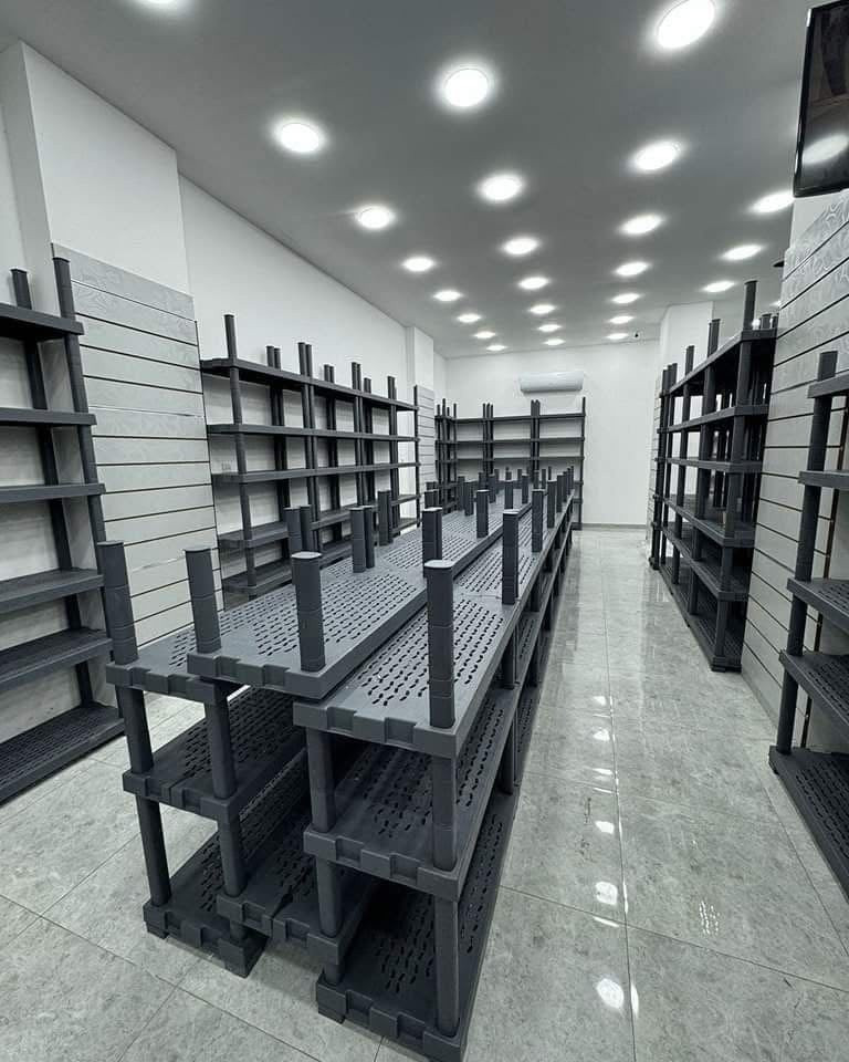 دزلي القياسات والباقي علينا
رتّب بيتك أو محلك أو مخزنك واستغل المساحة بأفضل شكل
رفوفنا تفصال حسب الطلب
والارتفاعات نعملها حسب ما تريد
جودة عالية وتحمل ممتاز
تواصل ويانه وحدد القياسات واحنا نجهزلك الطلب.


**إذا كنت صاحب هذا الإعلان وتريد حذفه لأي سبب، رجاءا أرسل رسالة إلى الدعم الفني**