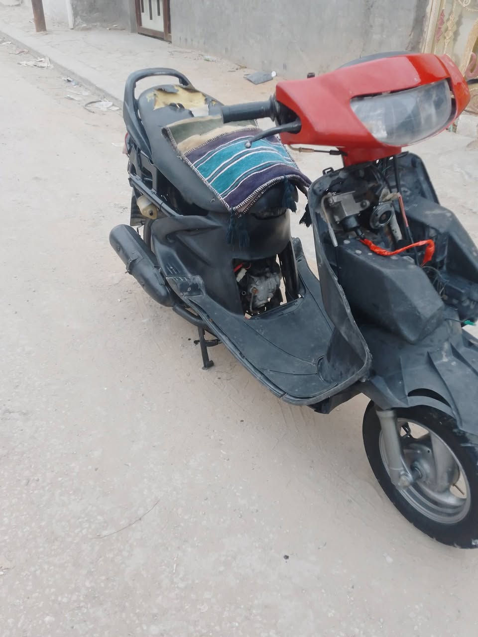 السلام عليكم دراجه فراشه للبيع نظيفه كلش كهربائيات كله شغال الدراجه عايزها باتري مكينه ناعمه شلعه معدل دراجه نظيفه كلش مكاني النجف حي الوفاء السعر مناسب هذا ‏‪رقمي‏‪***********‬‏
