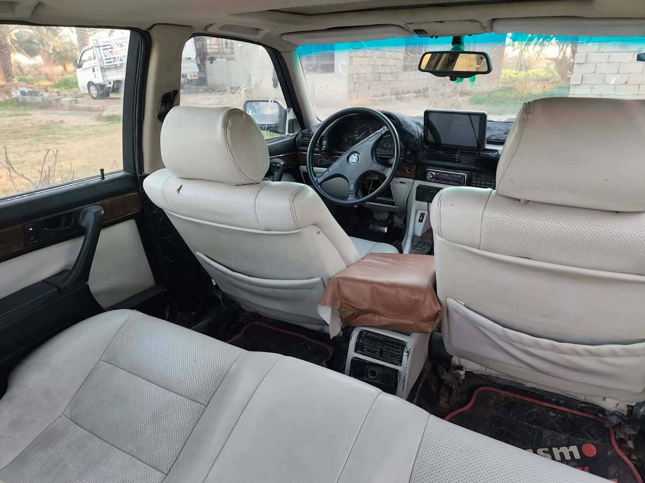 إسلام عليكم بيئم ٧٣٠موديل ٩١ بجم كصيف رقم بغداد مشروع وطني سياره جاهزه وحلوه للبيع سعر ٥٣ بيها مجال قليل المكان ابوغريب متواجد خاص أو واتساب على رقم
***********
