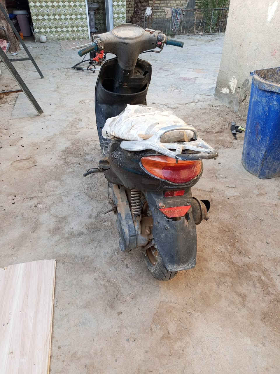 السلام عليكم دراجه دولفين سعر 120 وبيها مجال بيع متوازي عوزها بس بلك دراجه شغاله


**إذا كنت صاحب هذا الإعلان وتريد حذفه لأي سبب، رجاءا أرسل رسالة إلى الدعم الفني**