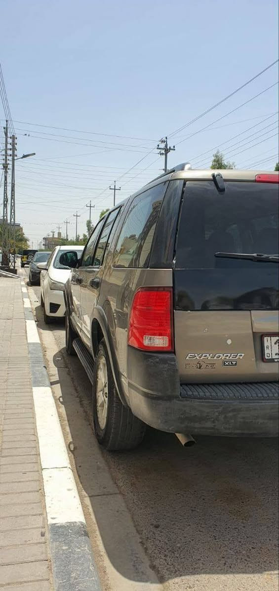 فورد اكسبلورر ذهبي موديل 2005 بغداد رقم جديد مشروع وطني السنوية لل2030 كفالة عامة ماعدا البنيد جارد مابيها لاصبغ ولا معجون وارد خليجي محرك 6سلندر السعر 75ورقة وبيها مجال للشراي للاستفسار الاتصال ***********  وبي واتساب
