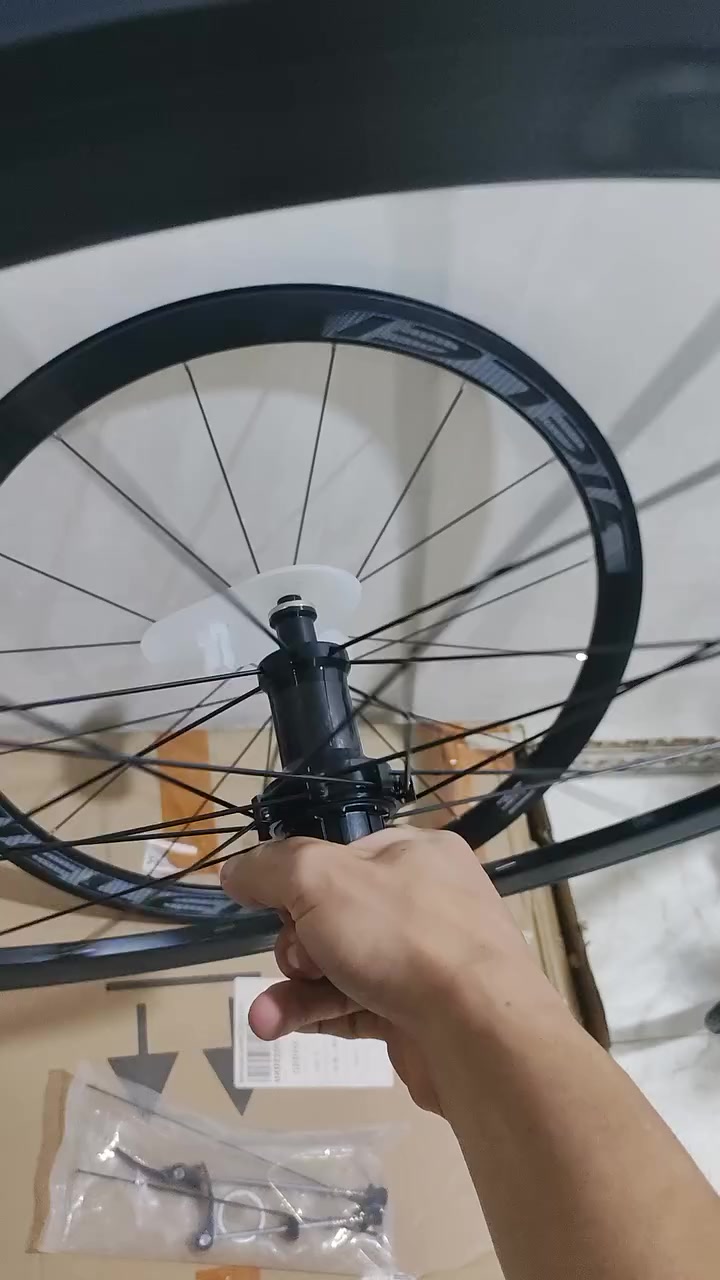 السلام عليكم 
مزاد
 وياله المنيوم 
6 بنط صوت عالي 
رتفاع 40


**إذا كنت صاحب هذا الإعلان وتريد حذفه لأي سبب، رجاءا أرسل رسالة إلى الدعم الفني**