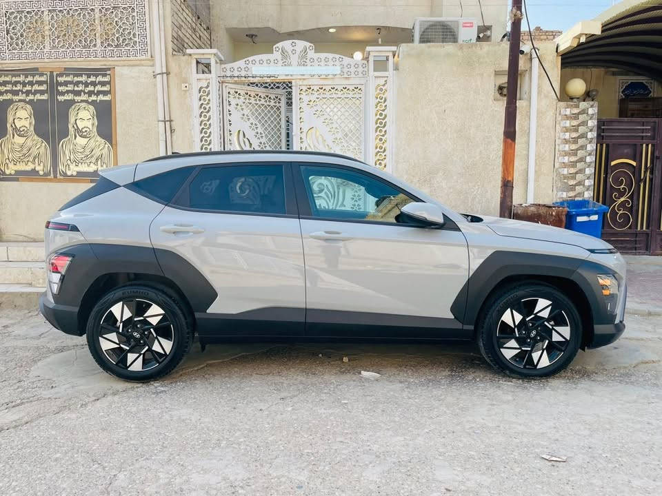 كونا مديل 2024بدون رقم لون اسمنتي داخل ابيض ملكي حادث داعميه وصبعين بلجاملغ موضح بصور 
***********مكاني ميسان العماره
