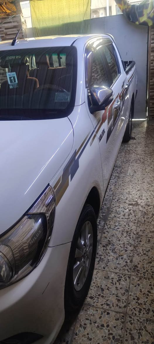 هايلوكس 2018 
ناصي كفاله عامه السياره بأسمي 
اوتماتيك ب250 وبيها مجال قليل 
مكان بصره *********** البصرة, العراق
