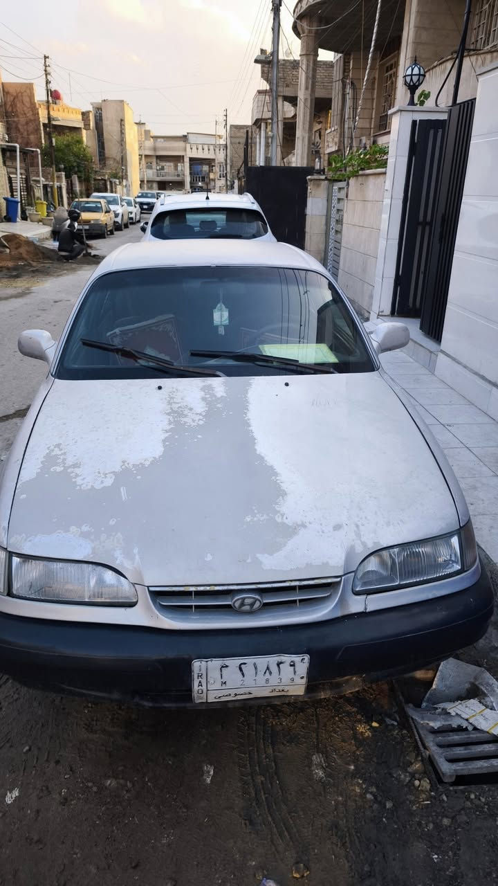 السلام عليكم 
سوناتا تو للبيع وهاي الصور گدامكم مال سياره والسعر 40 وبي مجال للاستفسار *********** 
مكاني بغداد
