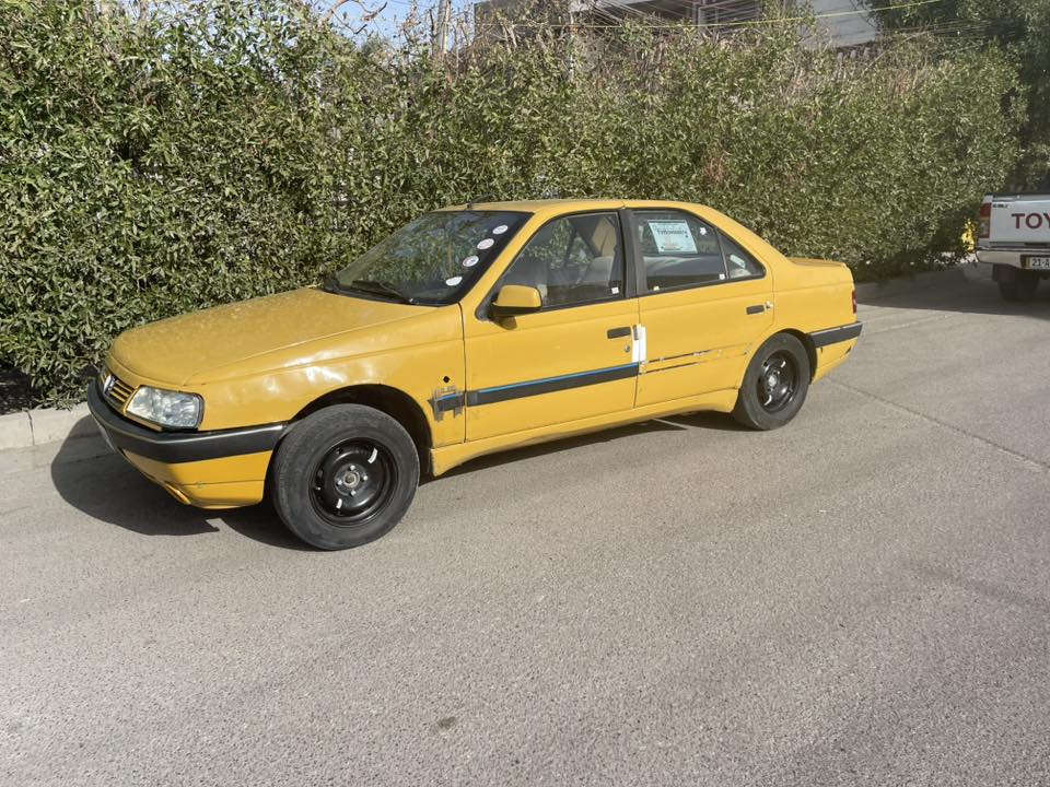 بيجو 405 للبيع كير ومحرك وتبريد شغال نقد وأقساط مكاني بغداد وبسمي ***********
