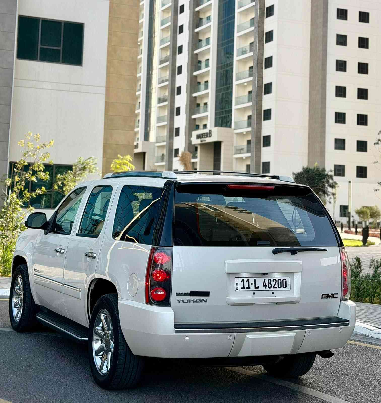 خليجيه كفاله عامه GMC Denali 2012
1. محرك 8 سلندر 6200
2. شاشه عرض عدد 2 
3. اشارة مري 
4. كشنات جلد 
5. كشن تدفئه وتبريد 
6. هيتر ستيرن 
7. فتحة سقف 
8. ماشيه 173 الف كم 
9. سياره بحالة الوكاله 
10. رقم بغداد تحويل مباشر 
11. العنوان بغداد السيديه 
12. السعر 278 وبيها مجال 
13. *********** للاستفسار بغداد, العراق
