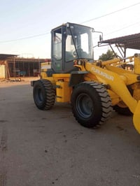 شفل البيع فاركاوه 310 تـخم تاير مكفول كفاله عامه مكان بغداد 0771092979...