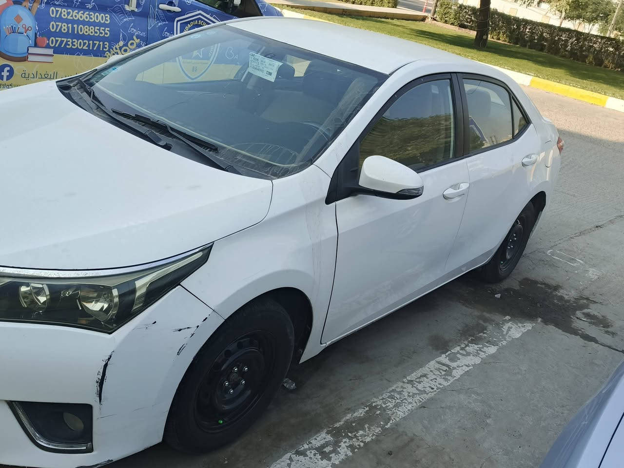 سلام عليكم كورلا 2015 للبيع سياره  كفاله بس سياره بيها نواقص ***********
