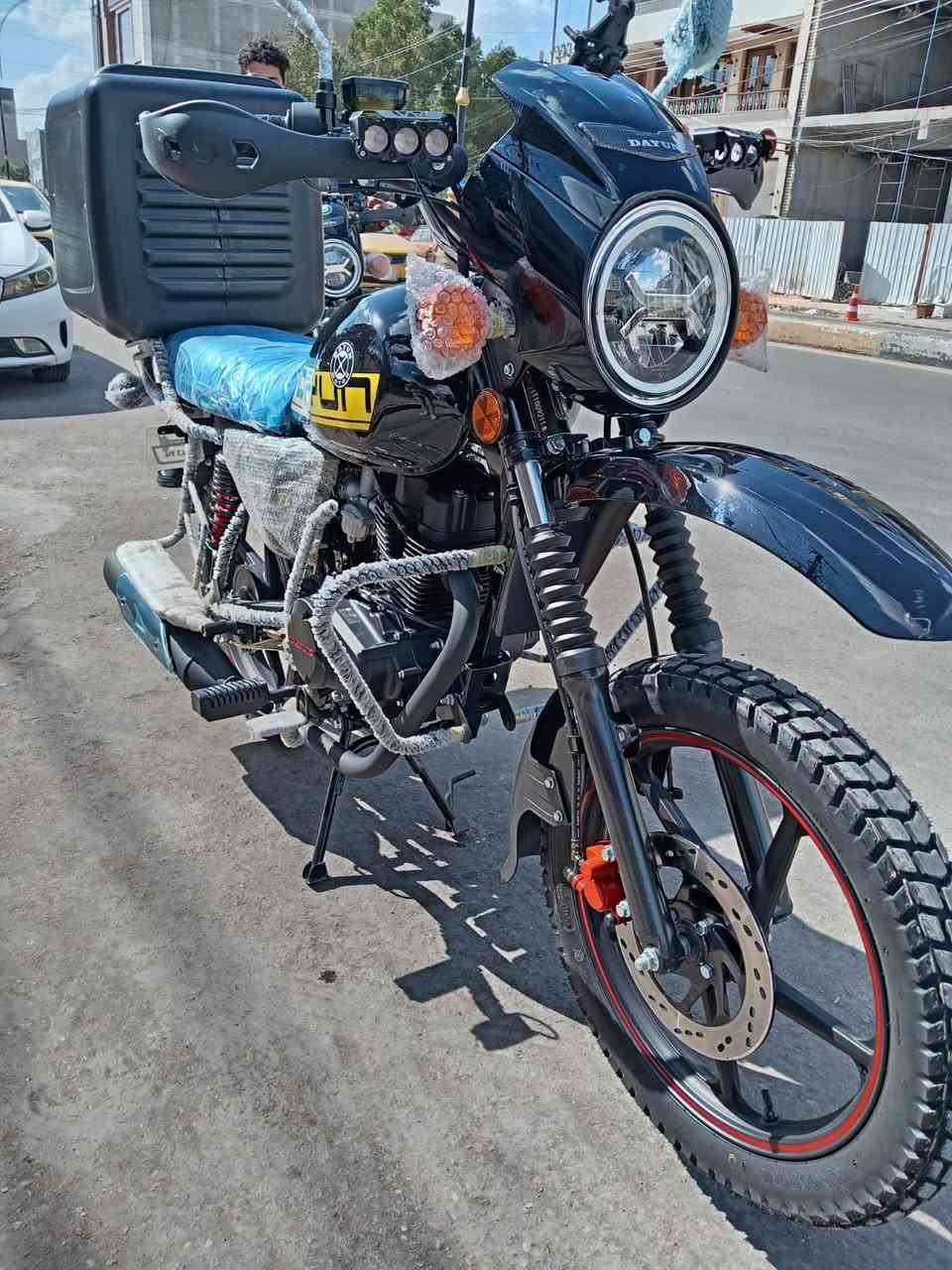 سلام عليكم صلي على محمد وآل محمد
دراجة نوع دايوان زيرو بمعنة الكلمة بعدهة على سحك 
عنوان بغداد 
رقم +964 783 805 6351
سعر 2900 رقم اربيل انسة الغرامات 
ولجديد بس يمنة 👌
